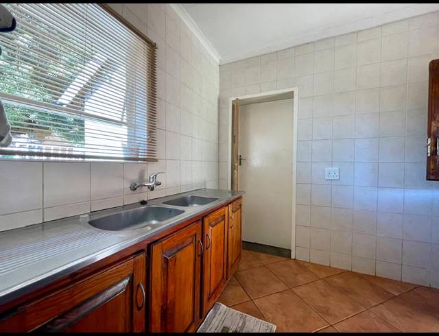 3 BEDROOM HOUSE FOR SALE IN THREE RIVERS EAST